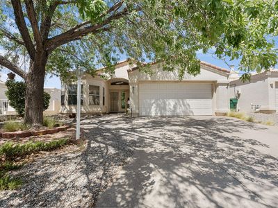 571 Hermit Falls Dr SE, Rio Rancho, NM, 87124