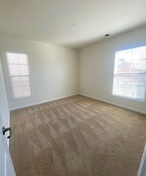 Clairmont at Jolliff Landing — Photo 48
