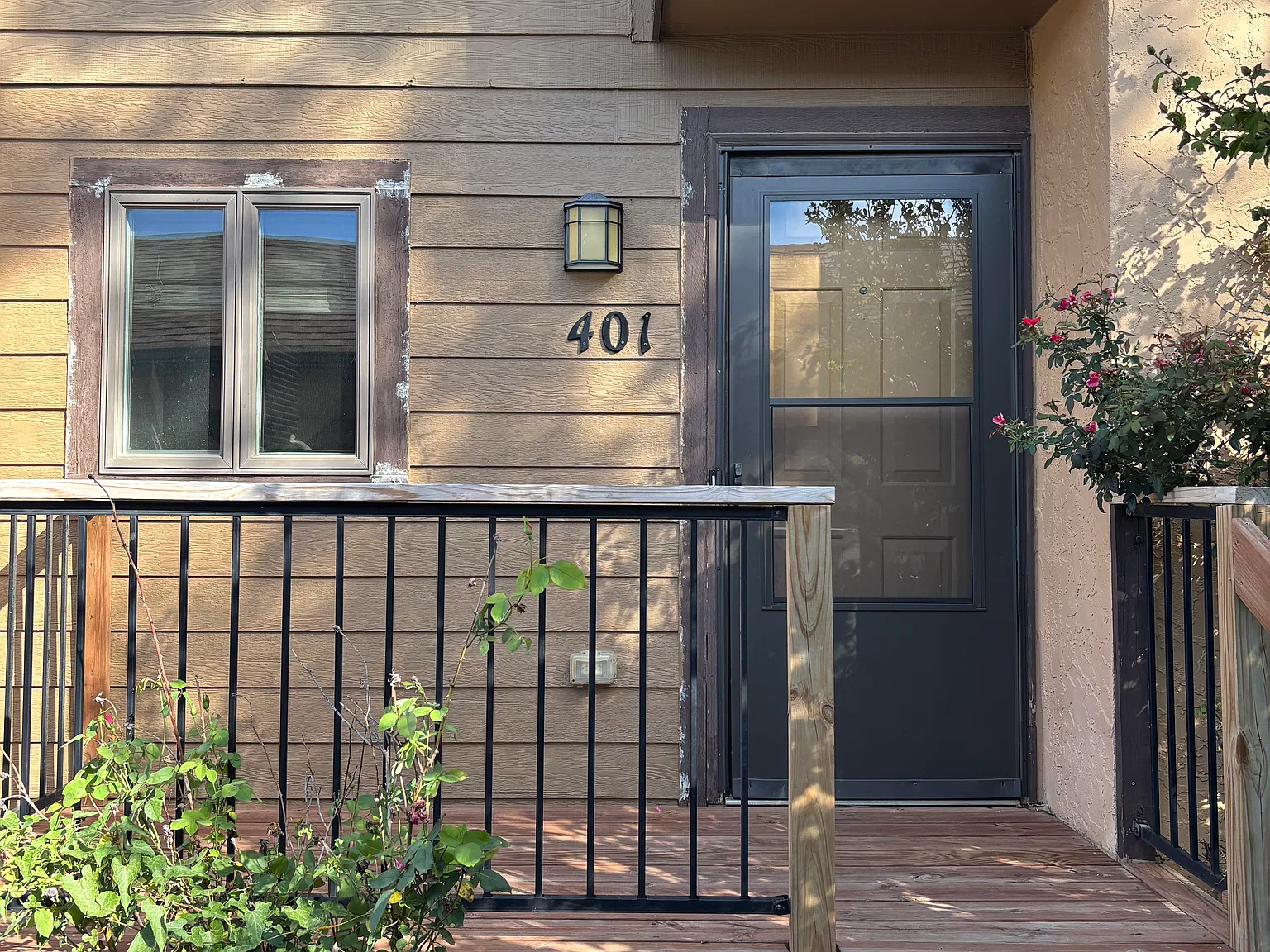 2 bed, 1100 sqft, $1,195 — Photo 1