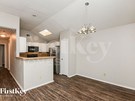 4th image of 6805 Silver Sage Dr