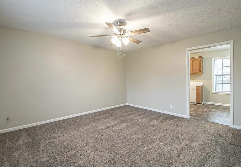 304 Atlantic Ave — Photo 2