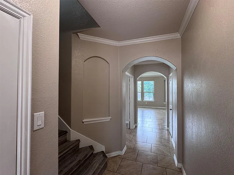 2605 Rough Berry Rd — Photo 5