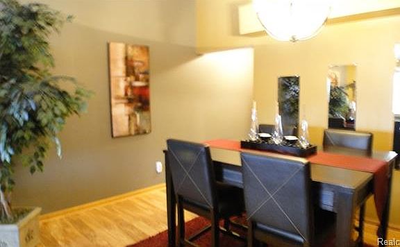 4th image of 45725 Prairiegrass Ct #102