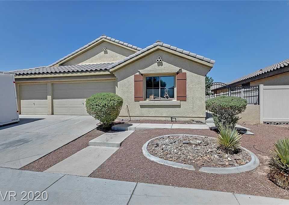 1st image of 3208 Copper Sunset Ave