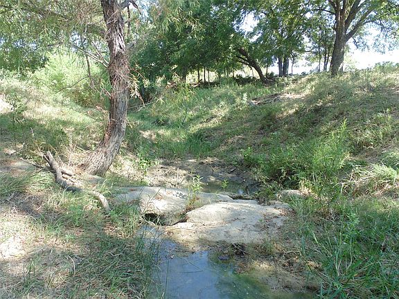 5th image of 699 County Road 260