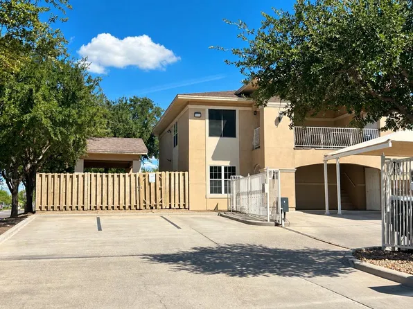 413 Shiloh Dr APT 101, Laredo, TX 78045