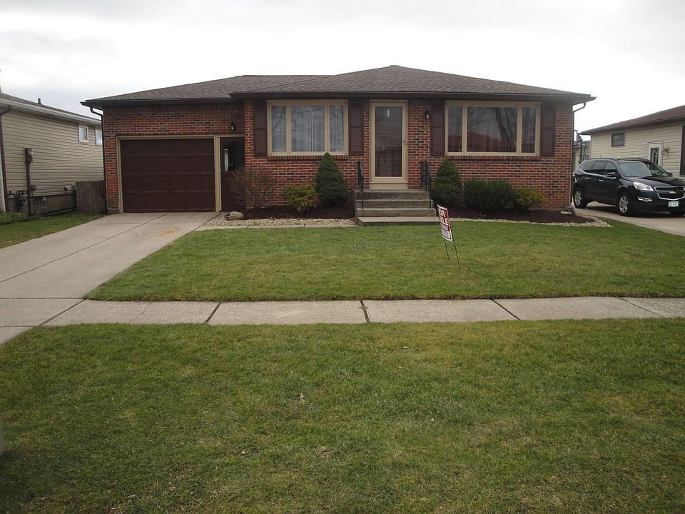 1st image of 173 Castlewood Dr