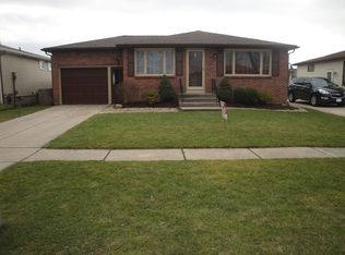 173 Castlewood Dr, Cheektowaga, NY 14227
