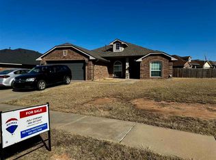4801 SW Waterstone Pl, Lawton, OK 73505