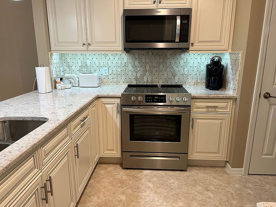 1st image of 19451 Cromwell Ct APT 102