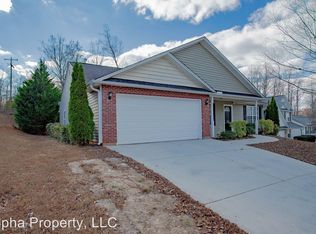 140 Midwood Rd, Travelers Rest, SC 29690