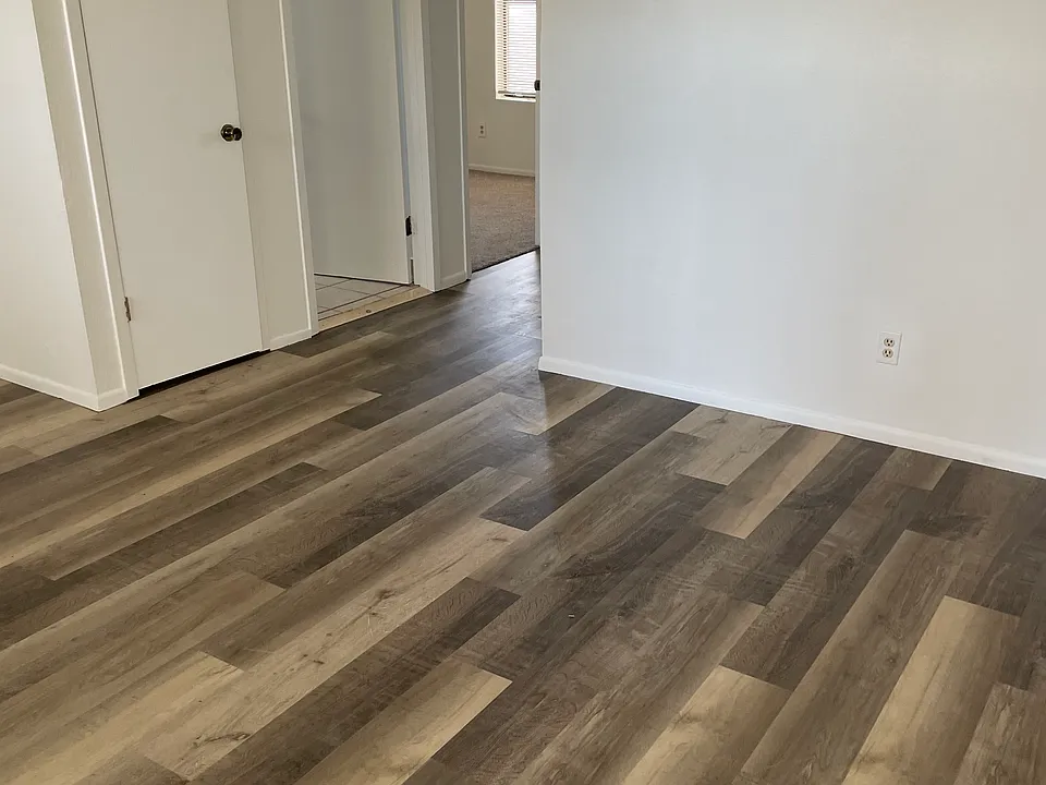 Updated UNM Area 2 bed/1 bath w/ Custom Finishes