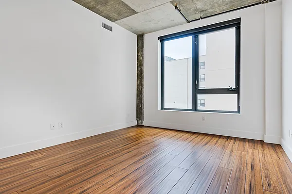 Rented by Golden Lioness Corp | media 6