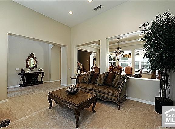 3rd image of 2859 E Hillside Dr