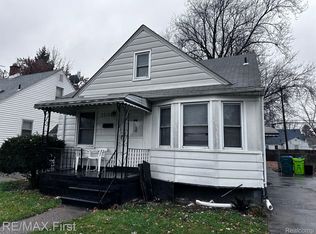 22153 Gascony Ave, Eastpointe, MI 48021