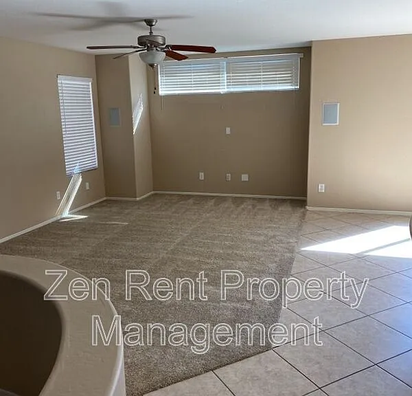 2541 W Canyon Way — Photo 7