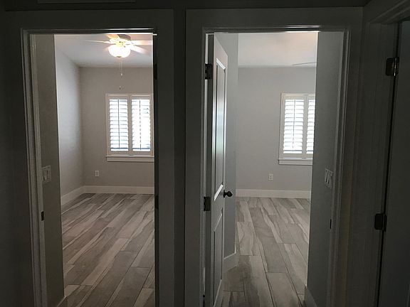 4th image of 113 E Kaley St