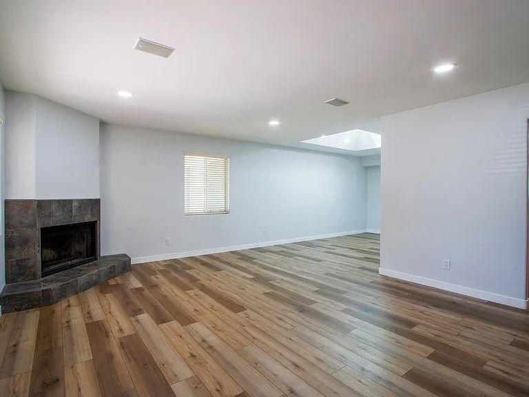 1415 S Oakley Pl — Photo 5