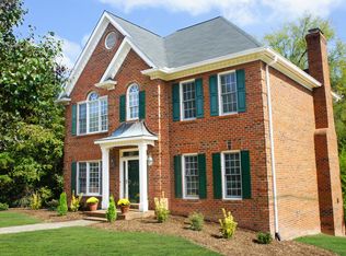 8450 Maeve Ct, Clemmons, NC 27012