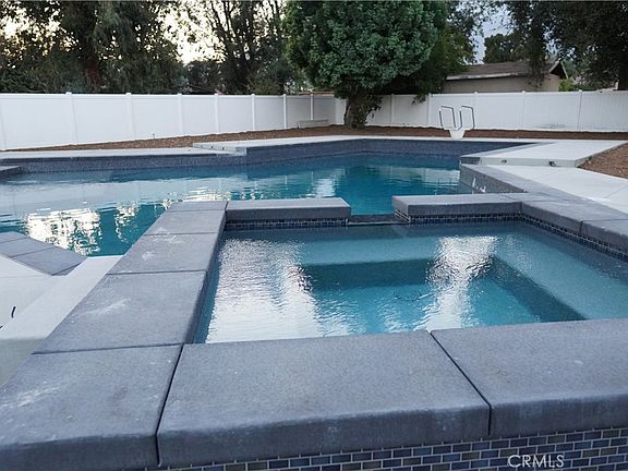 4th image of 9760 Lemon Ave