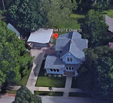 5th image of 1107 E Olive St Floor 1