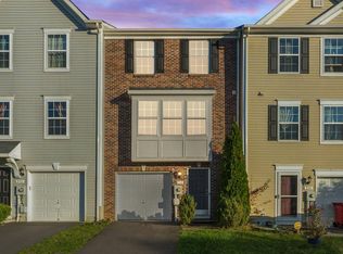 252 Rumbling Rock Rd, Hedgesville, WV 25427