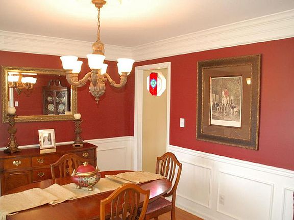 Den/Dining room