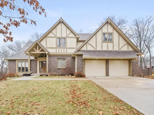 4500 W 125th Ter, Leawood, KS 66209