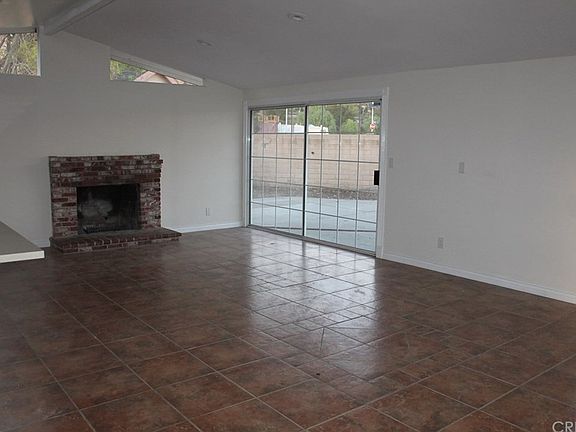 4th image of 13782 Sproule Ave