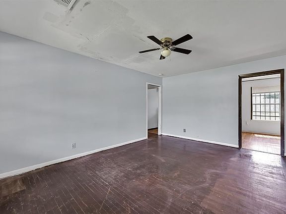 4th image of 8522 Guinevere St