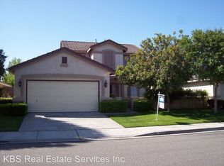 7417 Shadow Wells St, Bakersfield, CA 93313