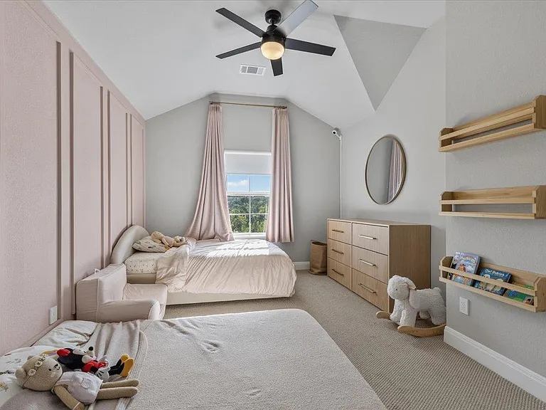 1317 Highwater Dr — Photo 25