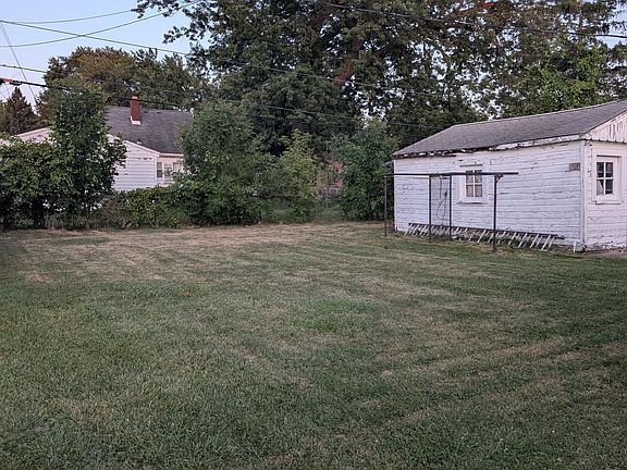 4th image of 26840 Chippendale St