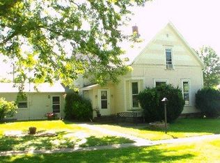 505 S 15th St, Centerville, IA 52544