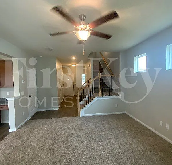 190 Malbone St SW — Photo 4