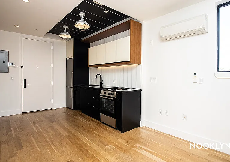1409 Fulton St #6D — Photo 6