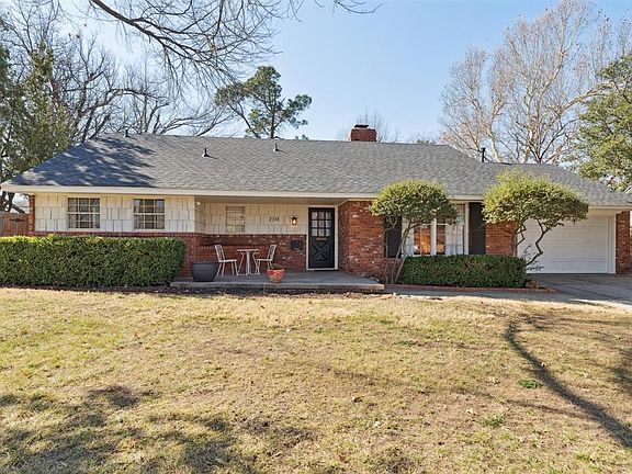 3rd image of 2314 Belleview Dr