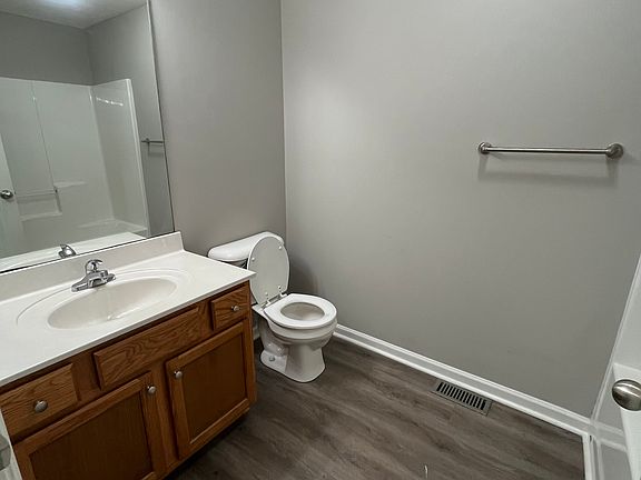 4th image of 379 Upper Stone Ave #A