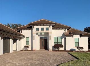 816 Johns Point Dr, Oakland, FL 34787