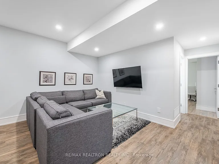 6 Geddes Ct #BASEMENT — Photo 10