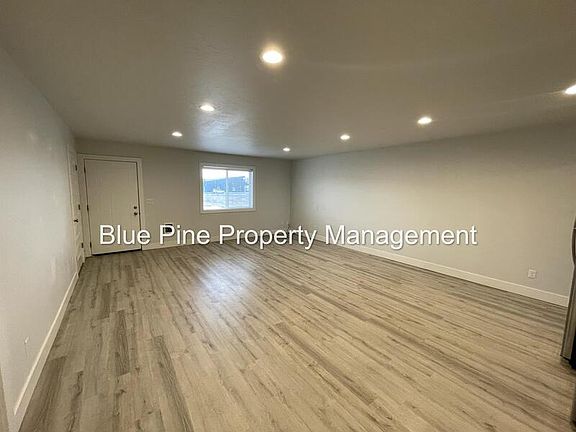 5th image of 170 Opal Ct Unit 2