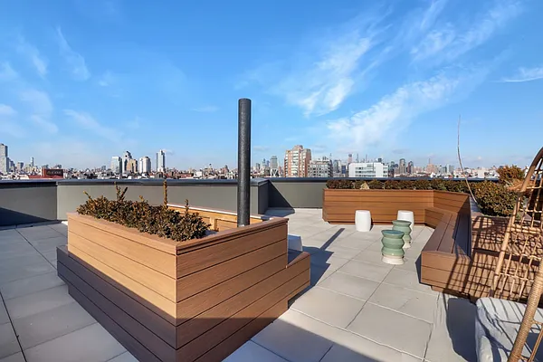 Rented by CW Realty Property Management LLC | media 8