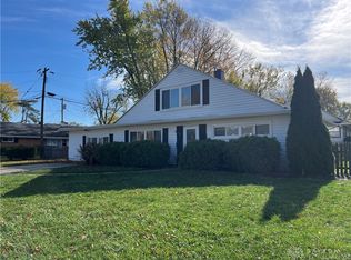 930 Gardner Rd, Dayton, OH 45429
