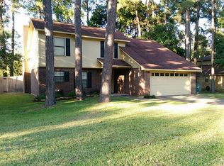 109 Peach Tree St, Huntsville, TX 77320
