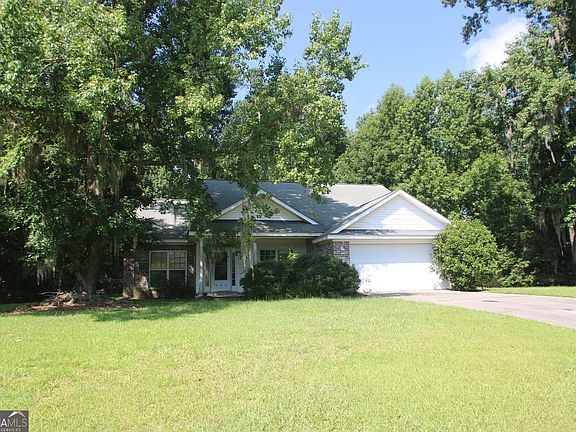 3rd image of 308 Bristol Dr