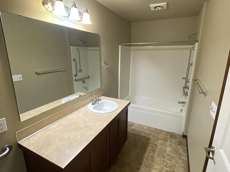 5013 148th St NE #101 — Photo 24