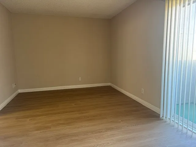 7691 Garfield Ave #3 — Photo 11