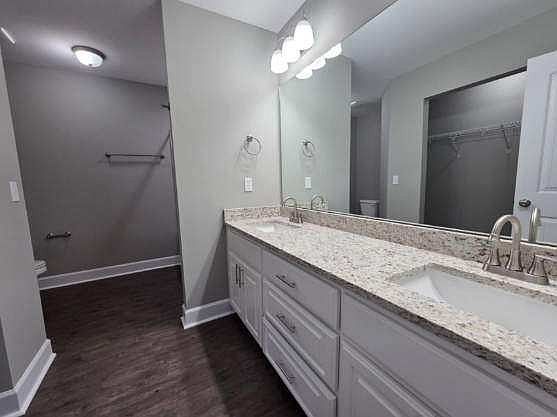 5th image of 1779 Jordon Ave #3