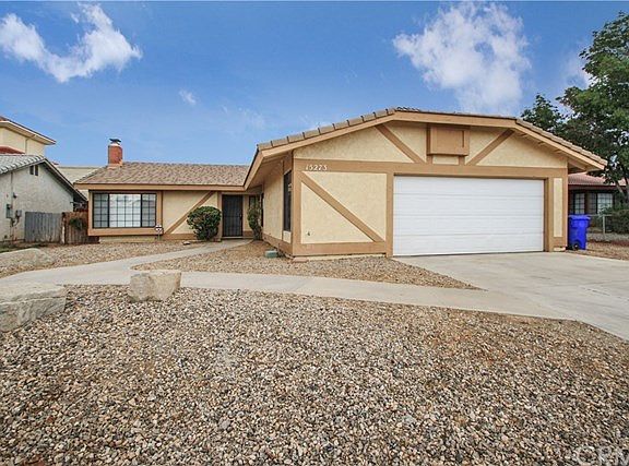 3rd image of 15273 Juniper Ave