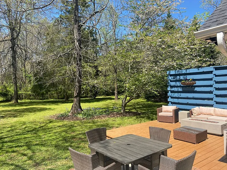 325 Malabar Way — Photo 27